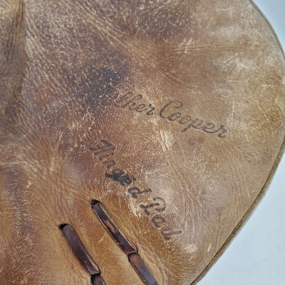 RAWLINGS Catcher Mitt Walker Cooper 10.5” RHT Leather Baseball Glove VTG 50s 60s - Picture 4 of 16